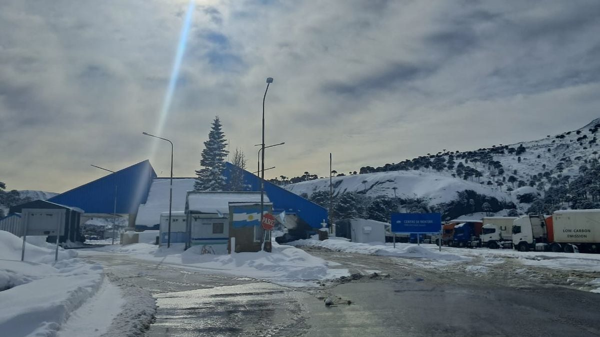 Chile se adelanta una hora y te puede dejar a dormir en la frontera