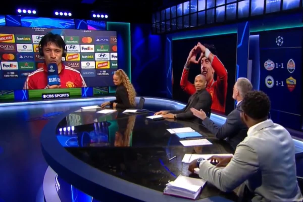 Martínez la rompió en el 4-0 del United y le dejó un mensaje con clase a Carragher: "Buena persona"
