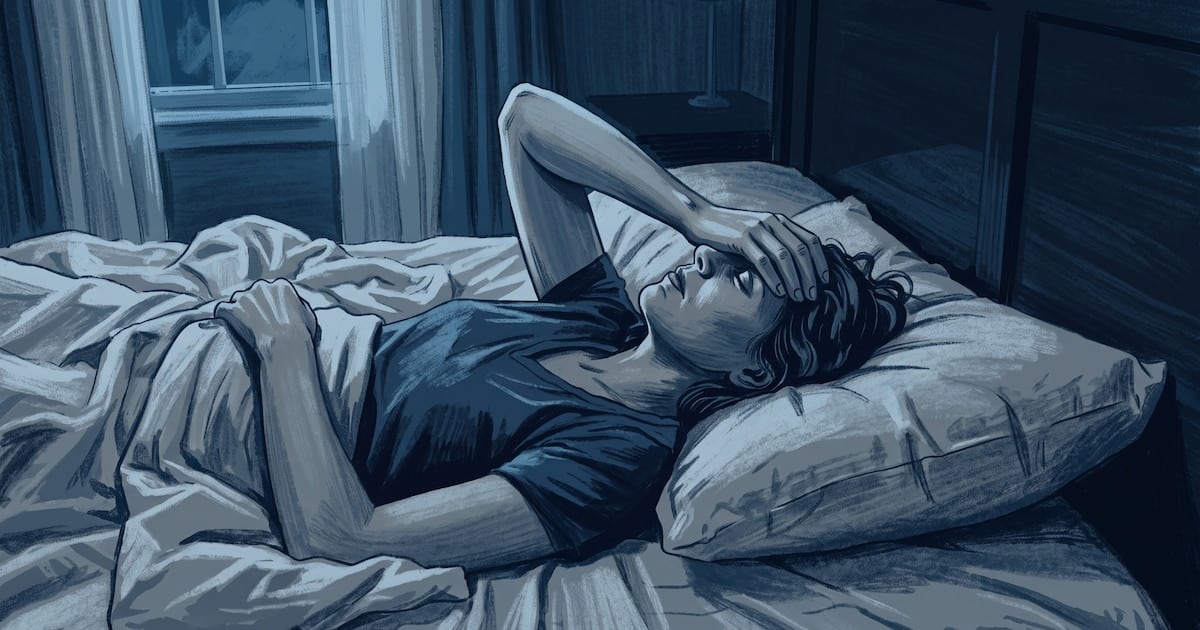 El ritual de la pantalla que le roba horas al sueño: cómo recuperar la noche sin renunciar al teléfono