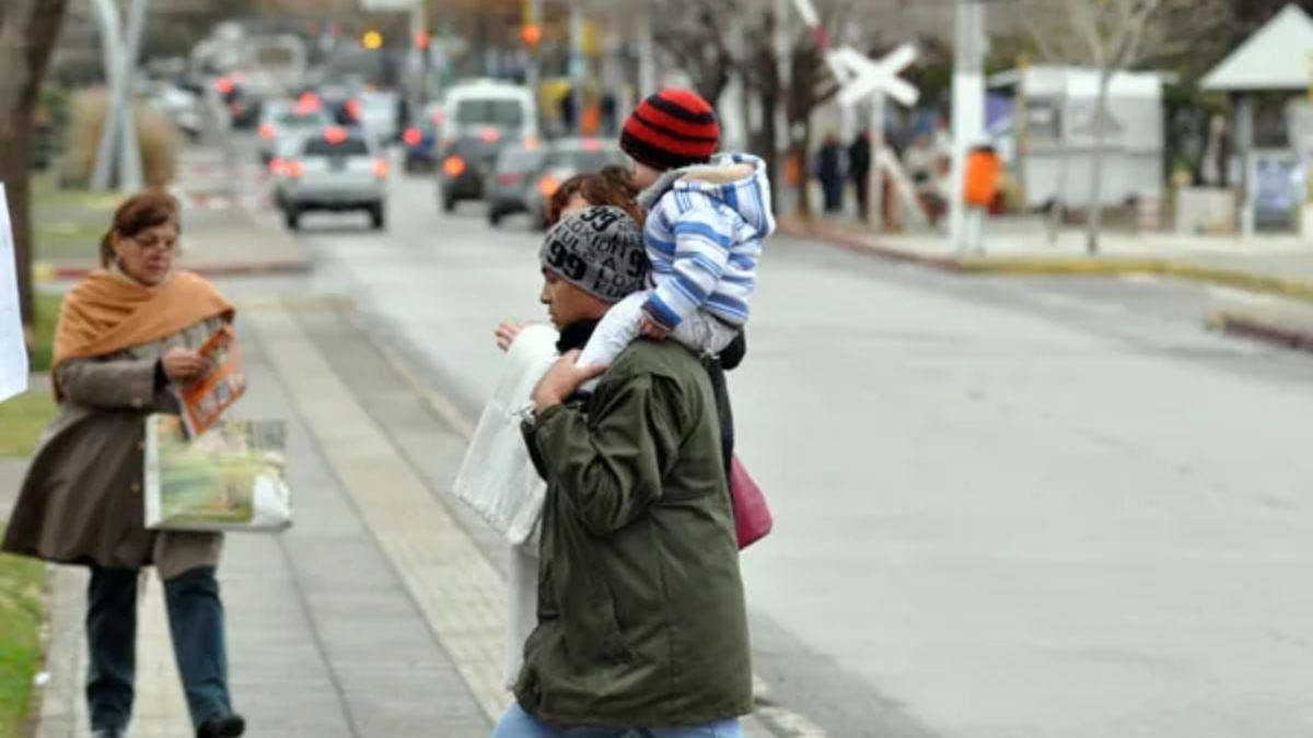 Neuquén arrancó el lunes con un termómetro partido: -1°C al amanecer y 21°C por la tarde