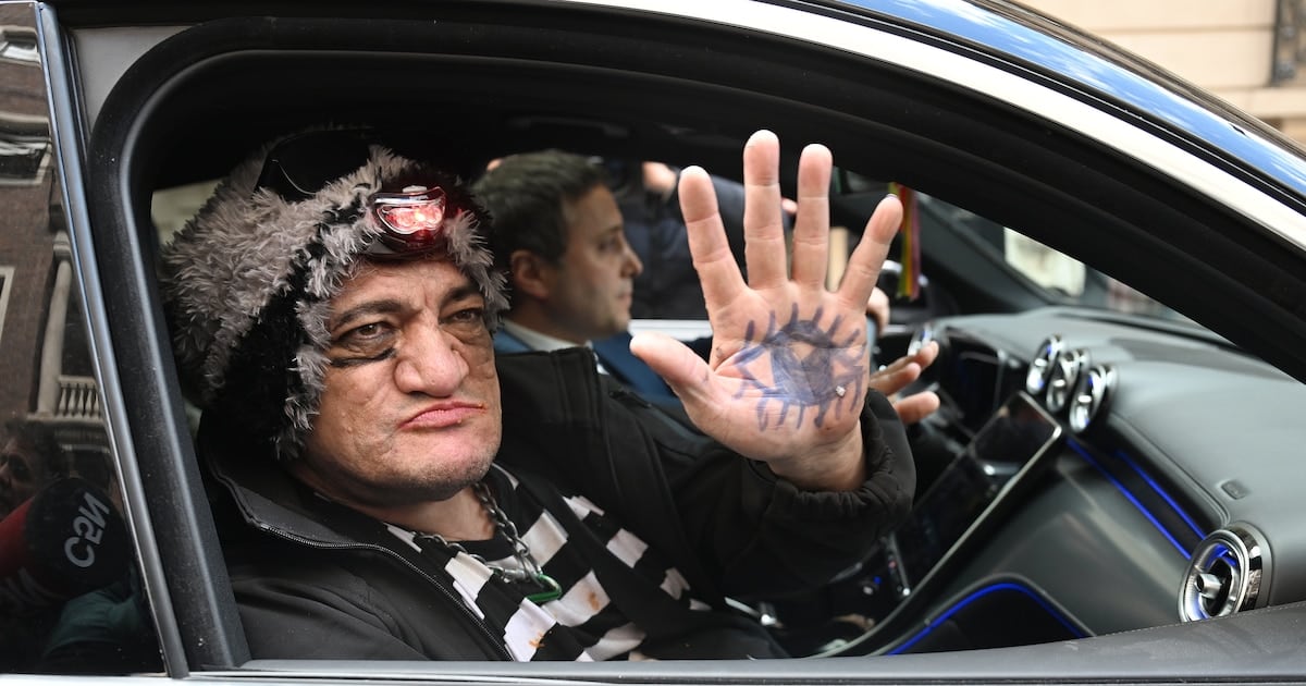 Se reanudó el juicio a Pity Álvarez con la declaración de cuatro peritos forenses