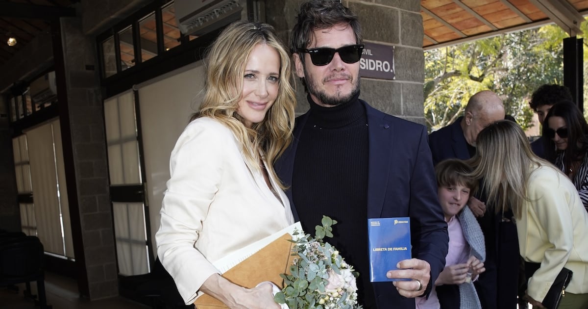 Una invitación a último momento y un sí en San Isidro: el casamiento de Julieta Prandi y Emanuel Ortega