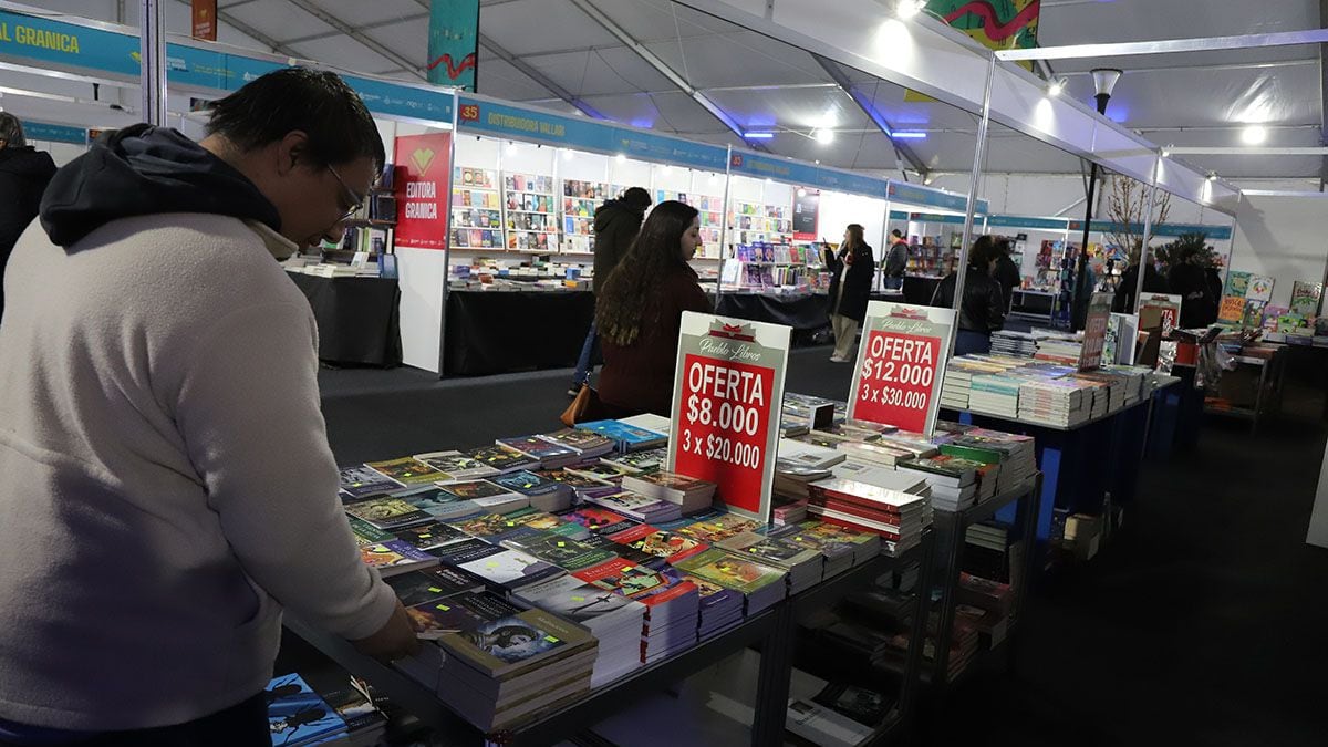 Neuquén palpita su Feria del Libro: entre talleres, cine patagónico y una biografía con aroma a viento sureño