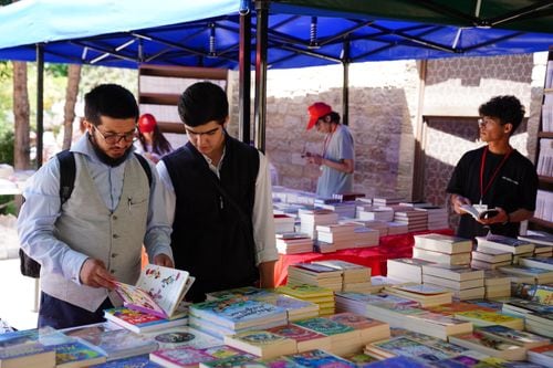 La Feria del Libro de Neuquén entra en su tramo final con propuestas para todo público