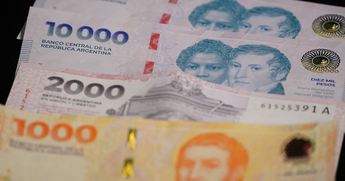 El billete de mil pesos, una reliquia que ya no estira la billetera ni se ve seguido en los bolsillos