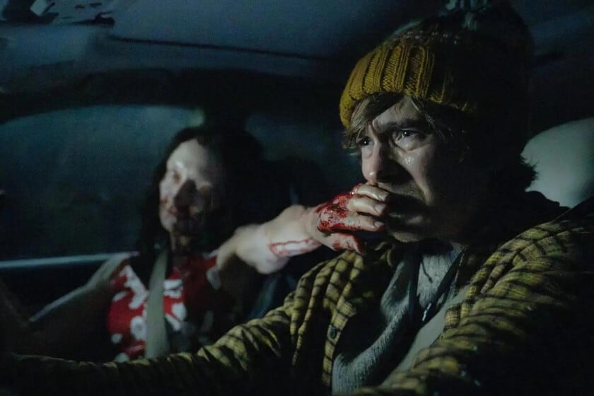 El regreso de Resident Evil a las salas arrancó con el ruido de las butacas llenas y un aroma a pochoclo caliente que ya se siente en las boleterías norteamericanas