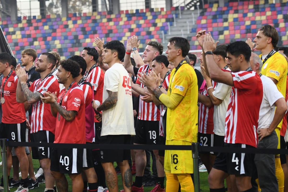 Central levantó la Supercopa y Herrera se llevó todos los focos