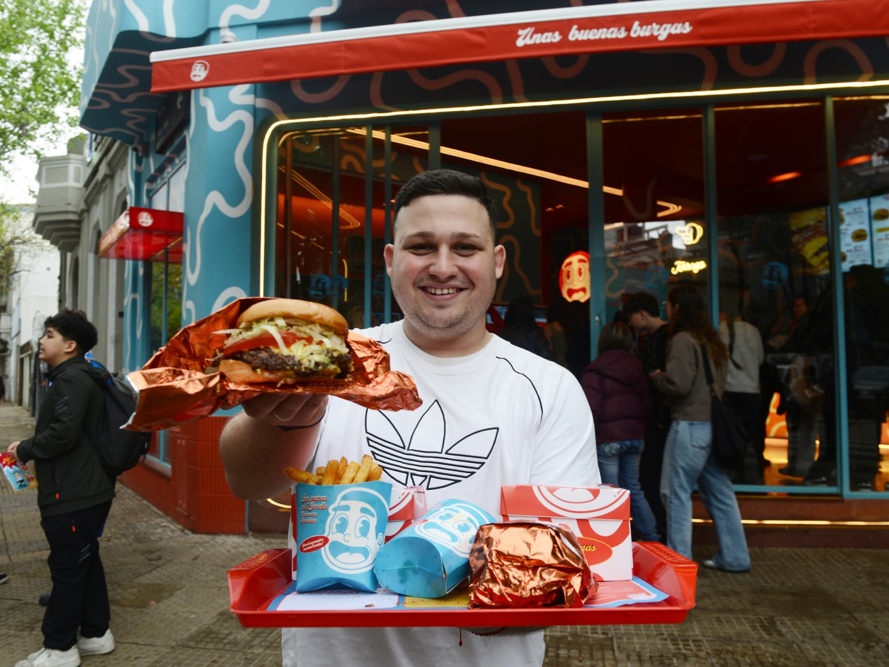 Gordis Burger aterrizó en Palermo con smash de vacío y tapa de asado y precios que arrancan en dieciséis mil pesos