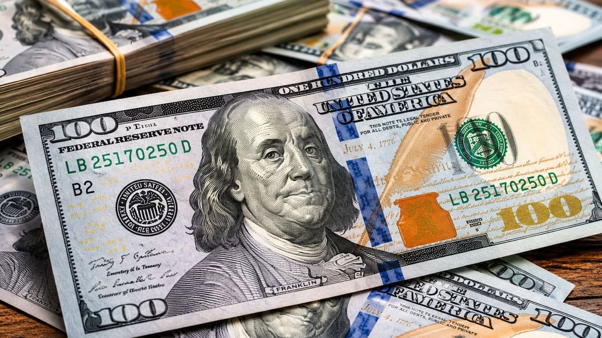 Dólar oficial: el Banco Nación cerró el viernes a $1540 y dejó la referencia para arrancar la semana