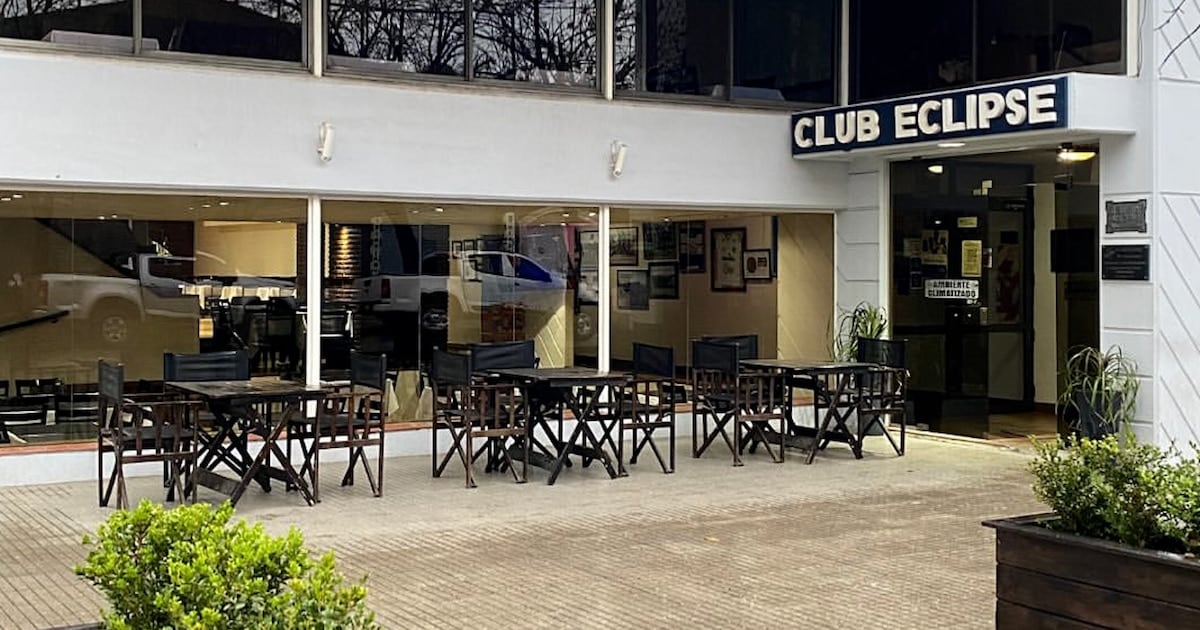 Investigan la muerte de una nena de 8 años tras caerle un arco en un club de patín de General Villegas