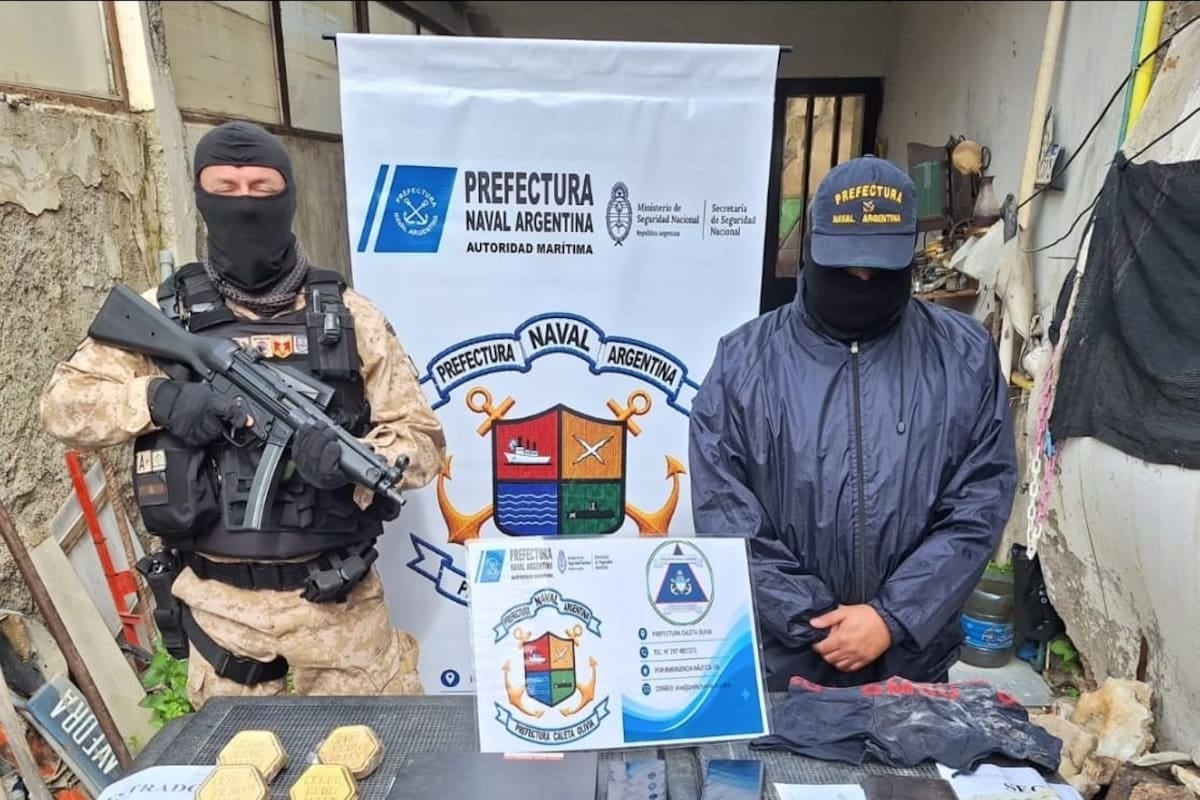 Diez kilos de oro dentro de un tanque de inodoro: dos allanamientos en Caleta Olivia por una causa por desaparición