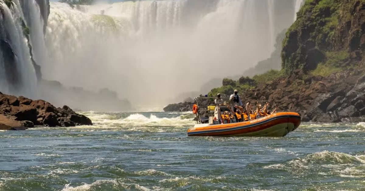 Argentina, primera en el podio de los precios que duelen: qué dicen los turistas que viajan y escriben en inglés
