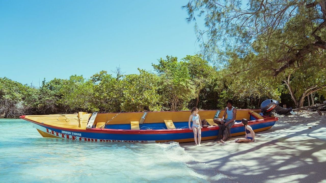 Jamaica se posiciona como destino integral para el turismo argentino y supera la oferta clásica de sol y playa