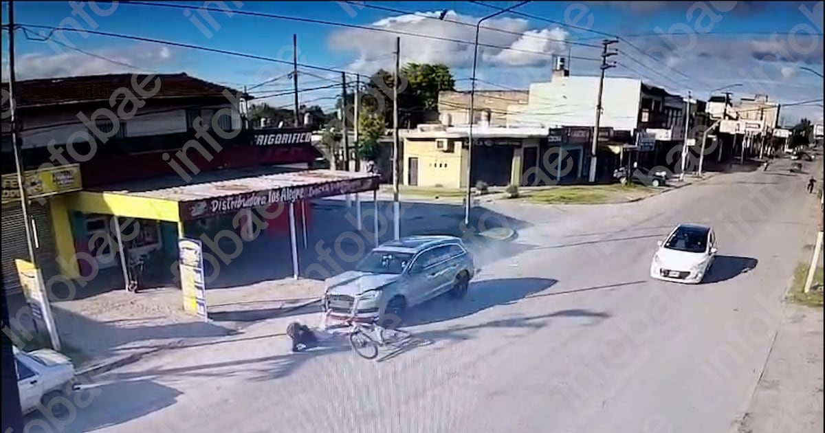 Guernica: quedó detenido un conductor tras una picada en la que resultó herido un adolescente